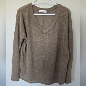 Talulah Brown V-neck Sweater Size Medium